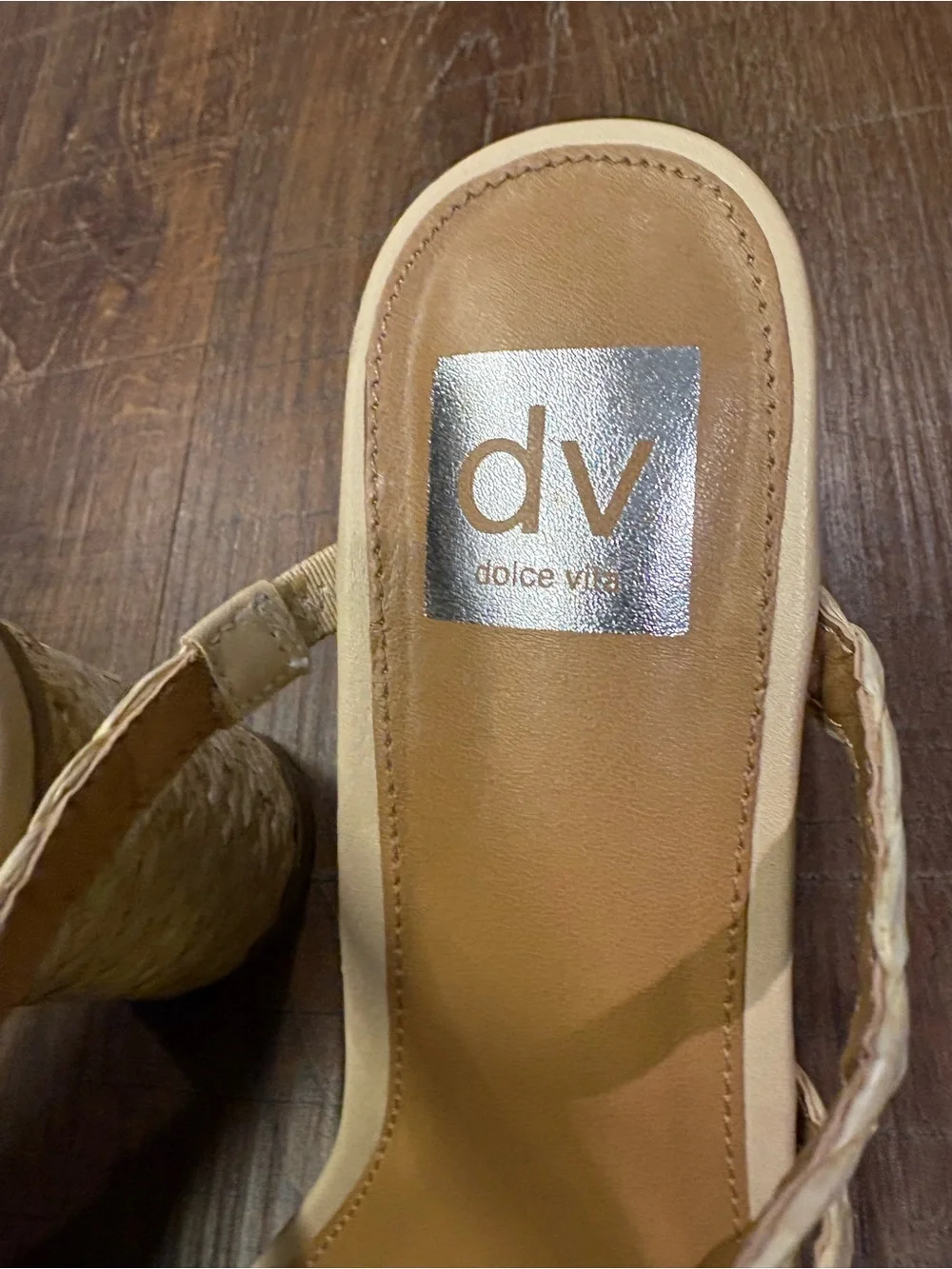 DV by Dolce Vita dv by